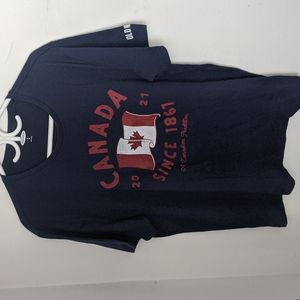 NWOT Old Navy Men's Canada Flag Graphic Logo T-shirt